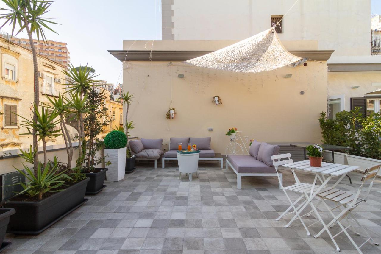 Elite House Parking Free Small Car * Neapel